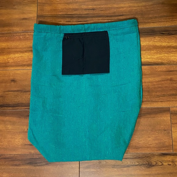 Apihappi Drawstring Backpack - Picture 2 of 2